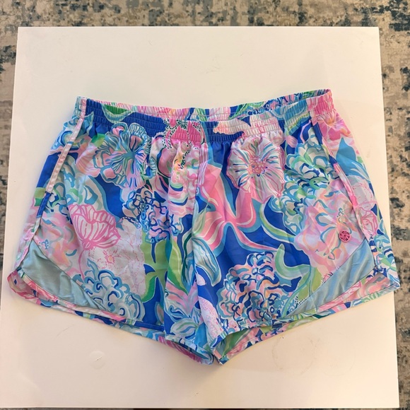 Lilly Pulitzer Pants - GUC Lilly Pulitzer Luxletic Shorts